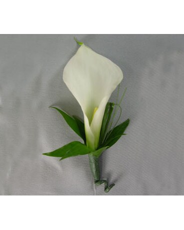 Mini Calla Lily Boutonniere