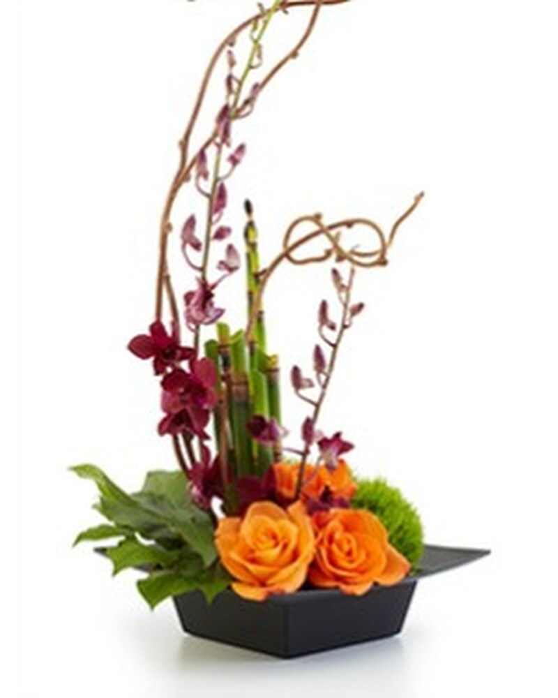 Harmony & Style Bouquet in Lemont IL - Royal Petal