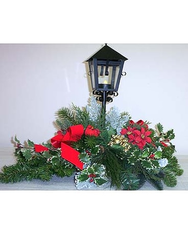 Holiday Lamp Post