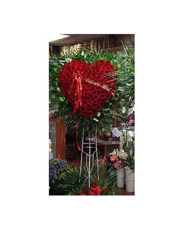 All red rose heart