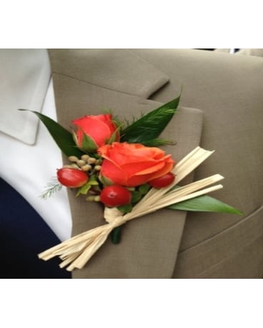 Spray Rose Boutonniere
