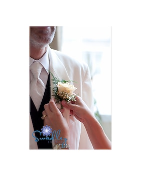 wedding bouquets Delivery Winchester VA - Flowers By Snellings