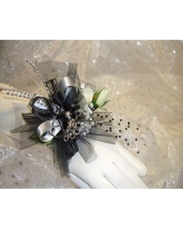 Glitz & Glam