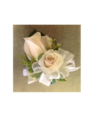 2 cream rose wristlet