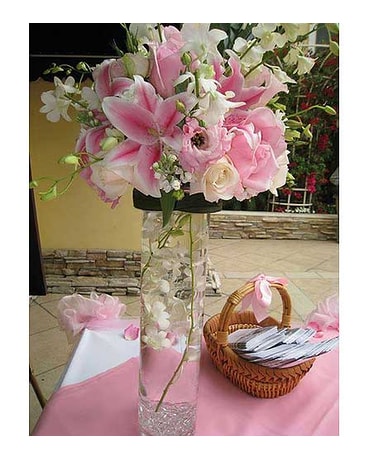 Pink & White Tall Centerpiece