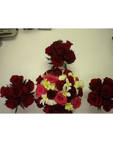 classic red roses