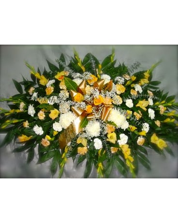 5 Ft Casket Spray With Yellow Roses