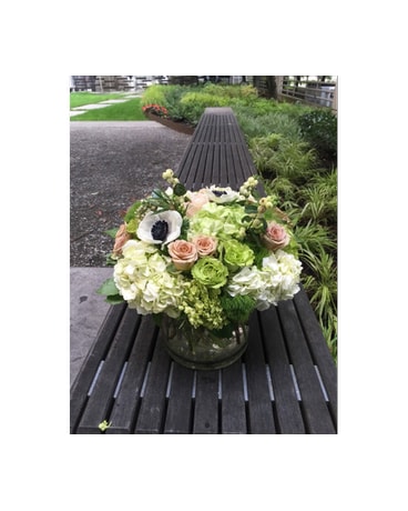 BLUSH DREAM BOUQUET