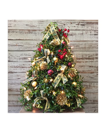 Lighted Boxwood Tree