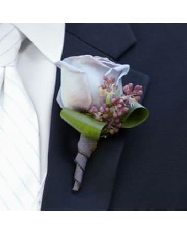 Nottingham Boutonniere