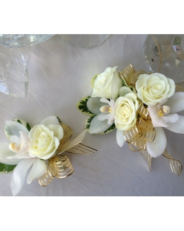 Wrist Corsage and Bouttoniere