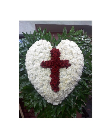 Cross Closed Standing Heart