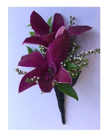 Dapper Boutonniere