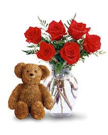 Love Teddy 6 Flower Arrangement