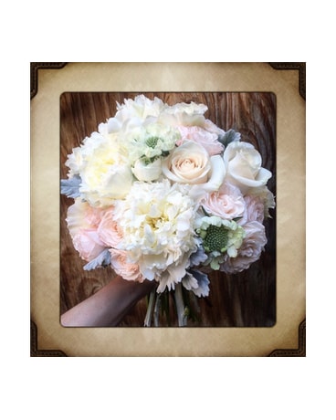Cream and Blush Wedding