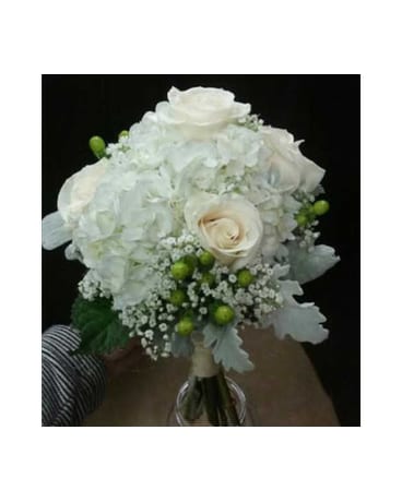 Cream Bridesmaid Bouquet