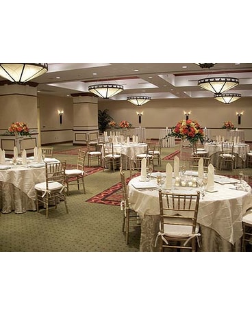 CUSTOM CENTERPIECES