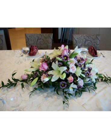 CUSTOM CENTERPIECES