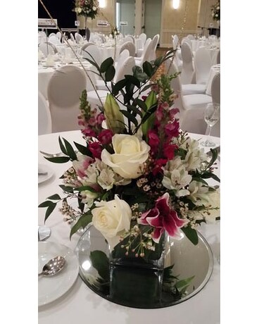 CUSTOM CENTERPIECES