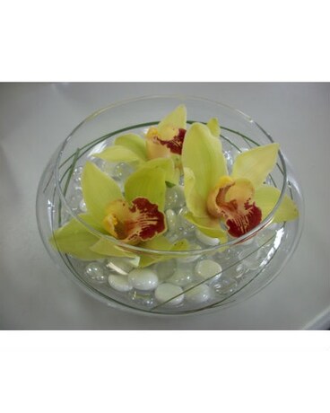 CUSTOM CENTERPIECES
