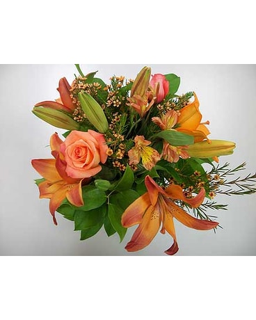 CUSTOM CENTERPIECES