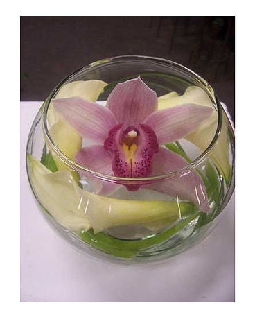 CUSTOM CENTERPIECES