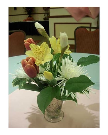 CUSTOM CENTERPIECES