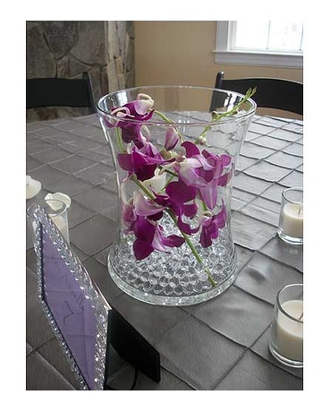 CUSTOM CENTERPIECES