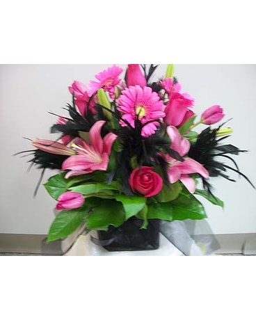CUSTOM CENTERPIECES