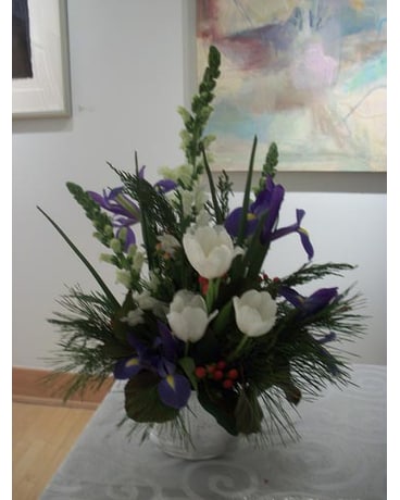 CUSTOM CENTERPIECES