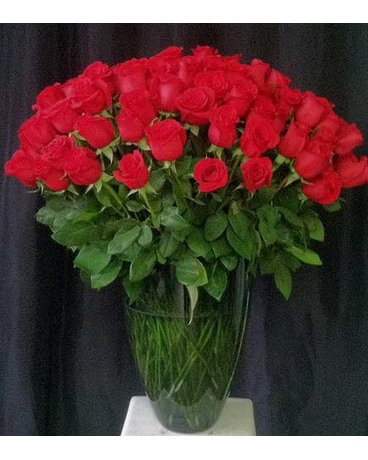 10 Dozen red roses