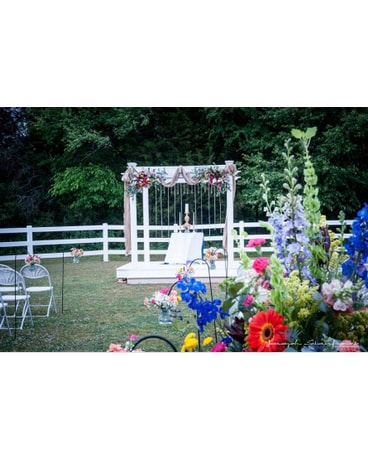 Outdoor Garden Wedding In Nashville Tn The Bellevue Florist