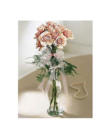 The-FTD-Sweet-Sixteen™-Rose-Bouquet