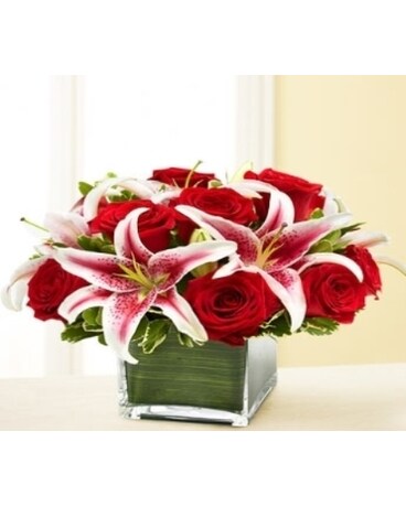 RED ROES AND LILY CUBE