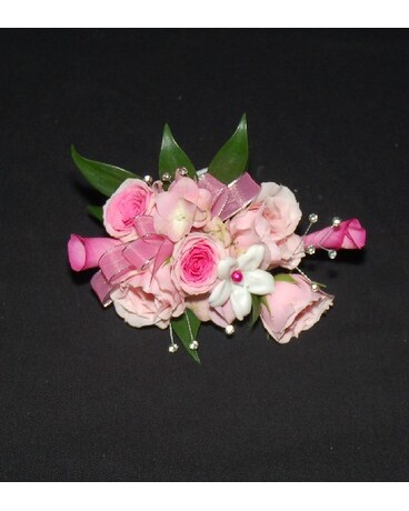 flower wristlet
