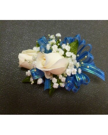 Wrist Corsage 4