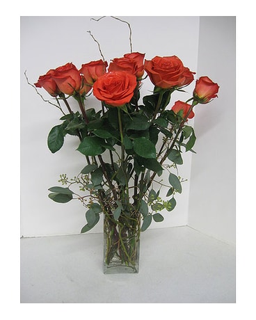 Artistic Rose Bouquet Flower Arrangement