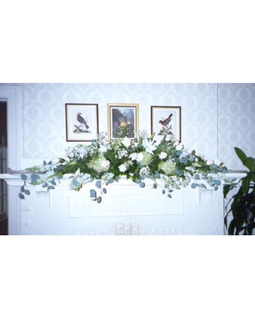 Hydrangea Head Table Piece
