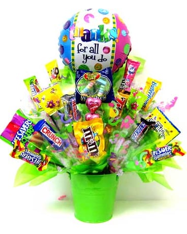 CB145 ''Sweet Moments'' Candy Bouquet