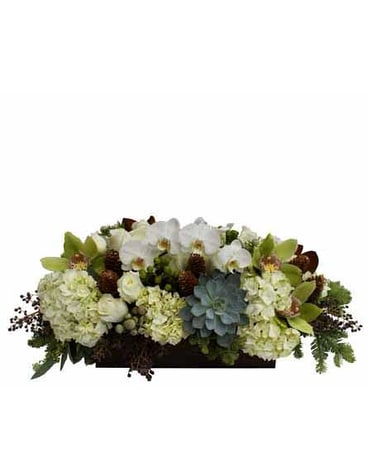 Winter White and Green Elegance Flower arrangement