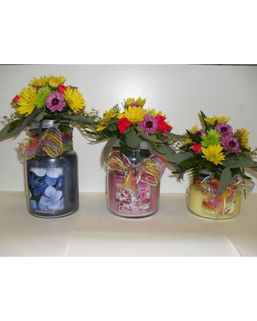 Uniquw Candle/Floral Design