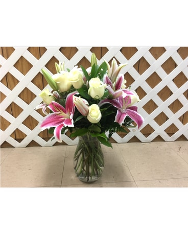 White Roses and Stargazers