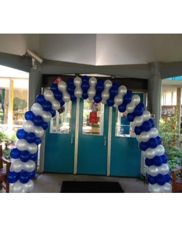 White & Blue Balloon Arch