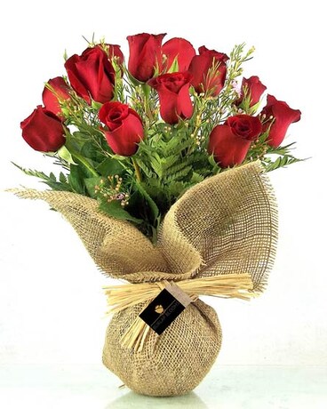 Burlap Blooms: A Bonnet of Reds