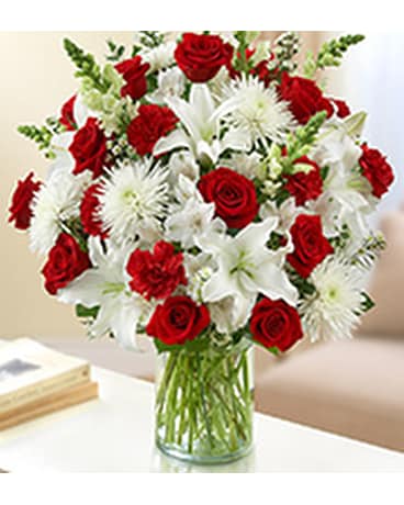 Red An White Vase In Orange City Fl Orange City Florist