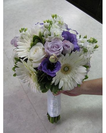White Bouquet with Lavender and Plum