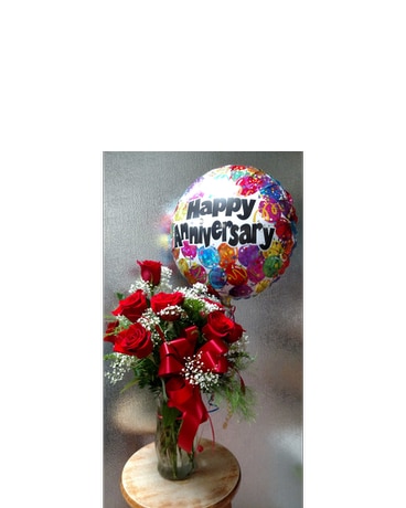 Lavish Red Roses (choice of Balloon)