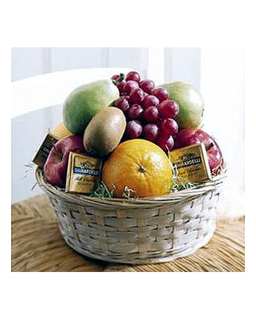 The Thrifty Fruit and Chocolate Basket