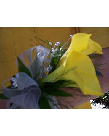 Double Delight Yellow