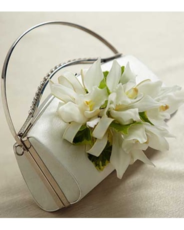 The FTD White Purse Decor